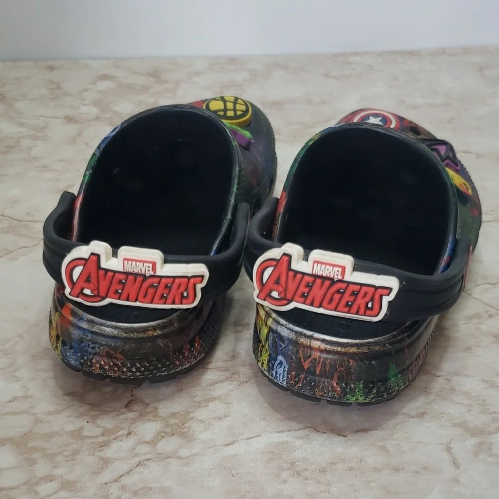 Crocs Marvel Avengers Kids Slippers - Black and Red